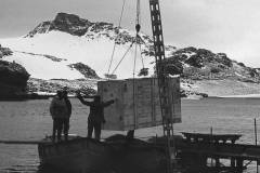 unloading_signy-60