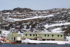 S Coggins Signy base from Cove-2003