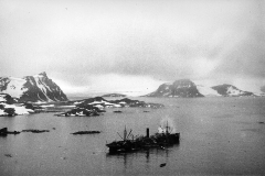 Orwell in Borge Bay 1925 - supplied by Bob Burton